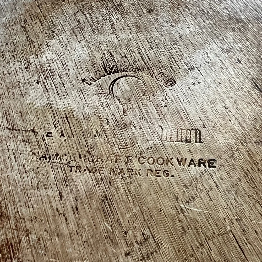 Vintage Hammercraft Cookware Cast Aluminum Oval Dutch Oven Roaster with Lid